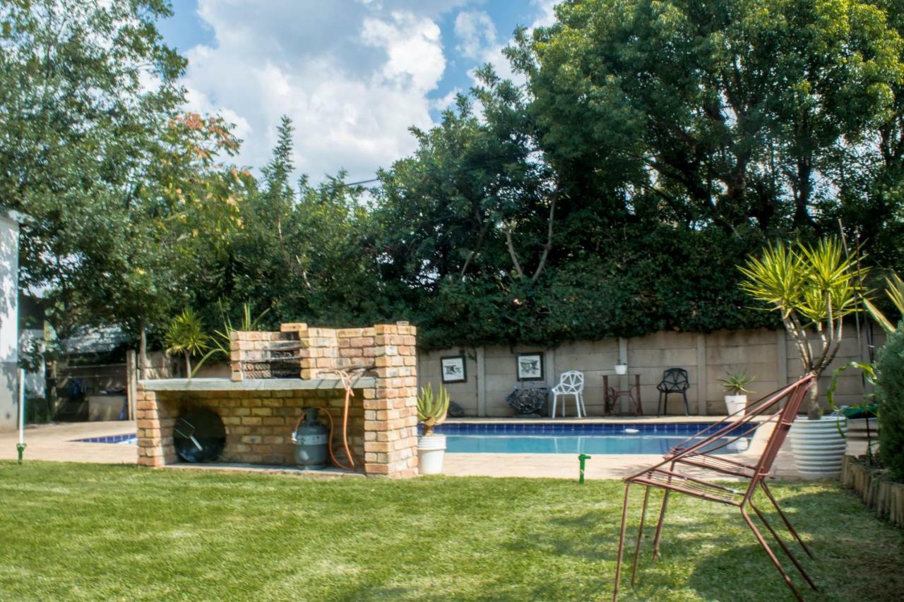 Sunbury Bed And Breakfast Johannesburgo Exterior foto